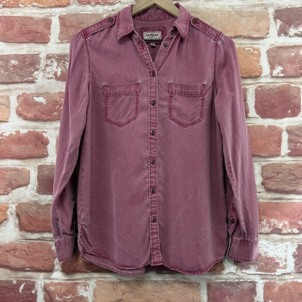 Express Boyfriend Top Women's XS Red Chambray Distressed Faded Worn Look Shirt